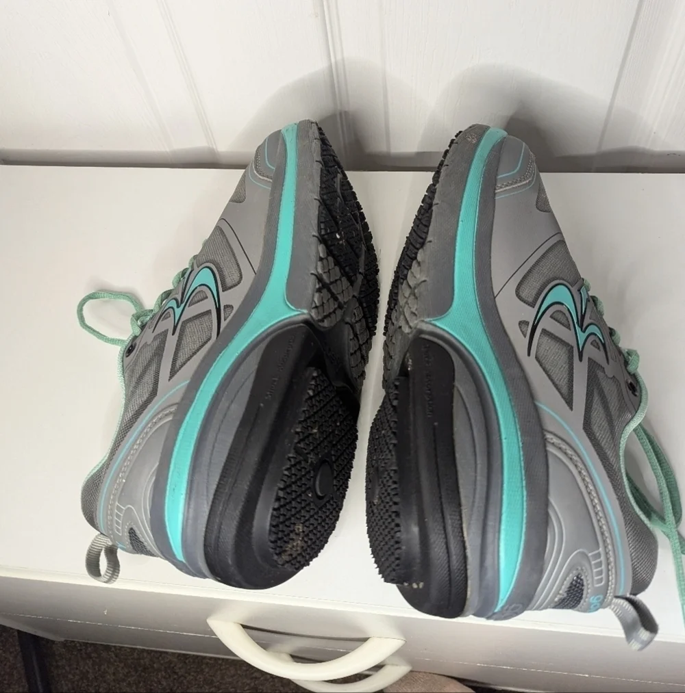 Gdefy Womens Shoes Gravity Defyer Mighty Size 8 Sneakers Gray Walking Comfort